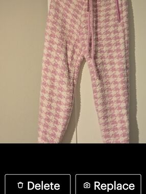 SKIMS Cozy Knit Jogger in Petal Houndstooth